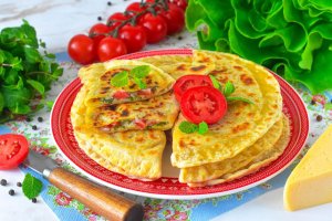 КАК ПРИГОТОВИТЬ КУТАБЫ С СЫРОМ НА СКОВОРОДЕ