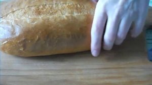 Запеченный батон с сыром и чесноком. Рецепт