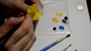 Виолы(анютины глазки) из холодного фарфора ♥