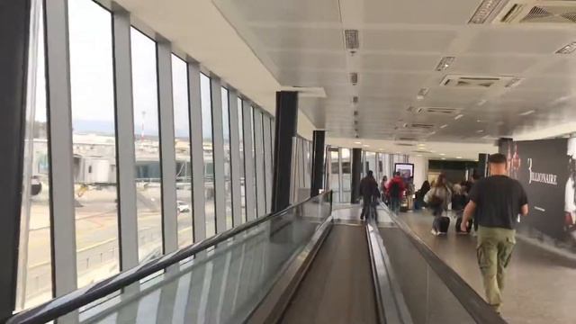Malpensa Airport Terminal смотреть онлайн