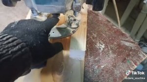 #СвоимиРуками  Простая оснастка для ручного фрезера по дереву