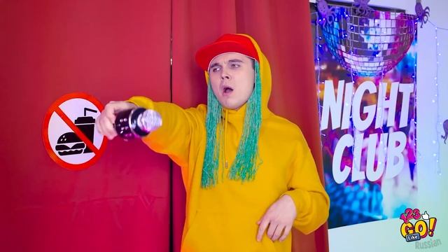 КАК ПРОНЕСТИ КОНФЕТЫ В КЛАСС || Потрясающие лайфхаки и хитрости с едой от 123 Go Like! смотреть онлайн