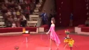 Юная фокусница Виктория Казарина! Фестиваль "Сальто в будущее"