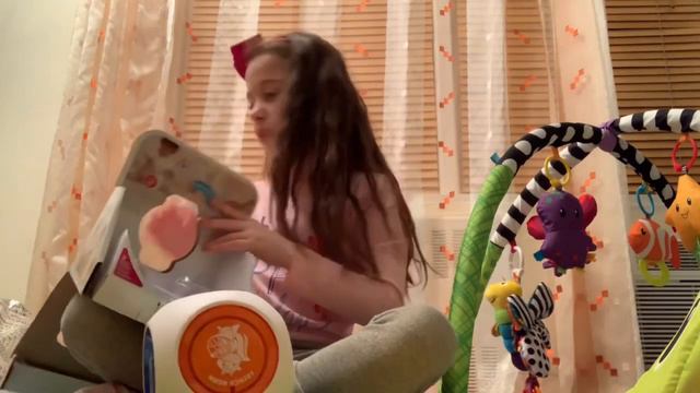 Munchkin Mozart Magic Cube смотреть онлайн