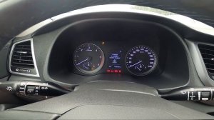 How to Enable or Disable Traction and Stabilization Control in Hyundai Tucson III ( 2015 – 2020 )