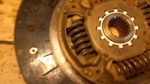 Замена сцепления Тойота Королла 1.6 литра 2008 года выпуска часть 2