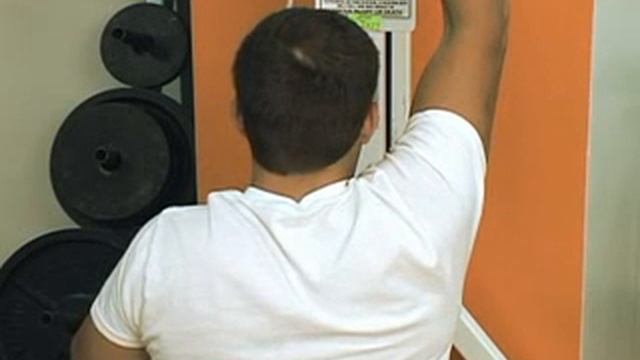 Упражнение с веревкой, перекинутой через блок. смотреть онлайн