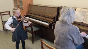 Сухих Анна.  И Иштван "Веселый лагерь"