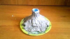 Опыты для детей в домашних условиях. Извержение вулкана.  Развивающее видео для детей