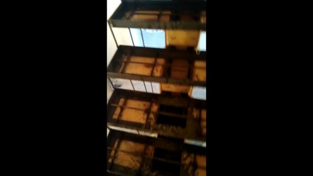 Лестница на Бетонном Косоуре за два дня в частном доме смотреть онлайн