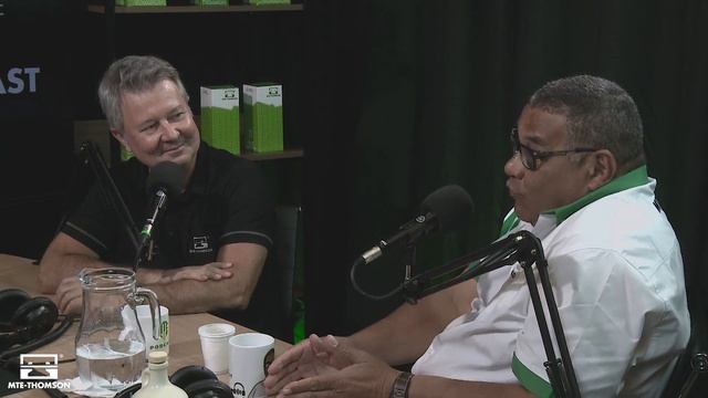 LAND ROVER VOCÊ TEM QUE DESCABINAR PARA FAZER MANUTENÇÃO