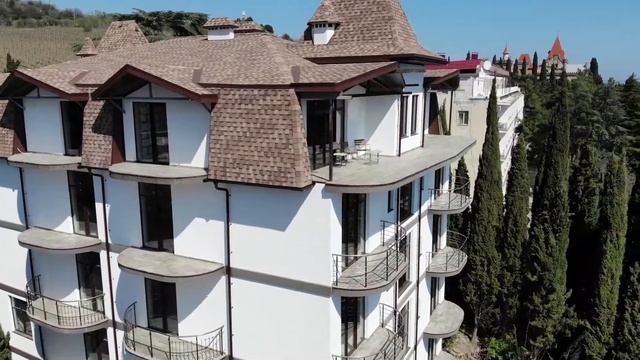 КУПИТЬ КВАРТИРУ В Алуште, ЖК «КИПАРИС-ПАРК» смотреть онлайн
