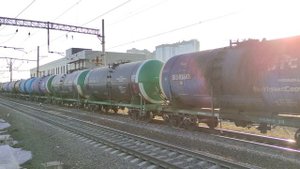 Тепловоз 2ТЭ116У-0187 "БТС", перегон Предпортовая - Автово, г.СПб, 22.03.2022г.(4K UHD)