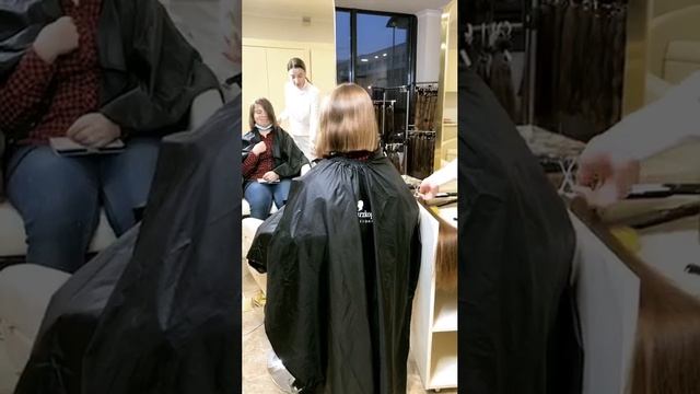 Обрезала волосы коротко. Где продать волосы. Продала свои волосы.