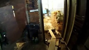 Обзор гаража для грузовика