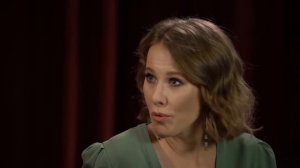 РЫБКА становится светской девой, а ЛЕСЛИ палит телезвезду ¦ ОСТОРОЖНО, СОБЧАК