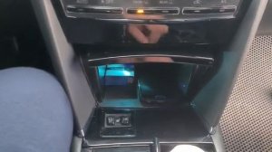 Беспроводная зарядка Toyota Camry V40