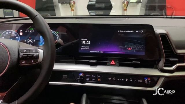 Kia Sportage Hybrid 2022 & Rebec Audio смотреть онлайн