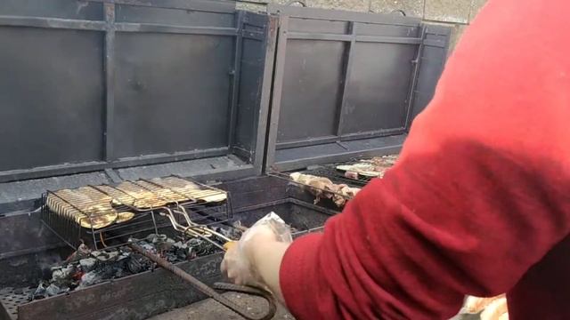 Шашлык-машлык на обед.Правильный обеденный перерыв в рабочее время - мужской рецепт.13 апреля 2021 смотреть онлайн