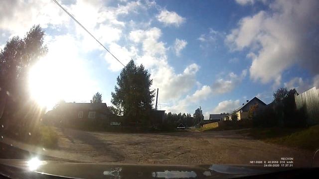 Поселок Подюга. Дети не приучены, к автомобилям... смотреть онлайн