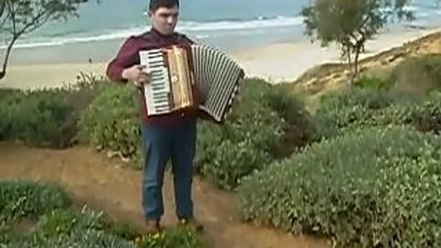 Вальс Прекрасная Елена смотреть онлайн