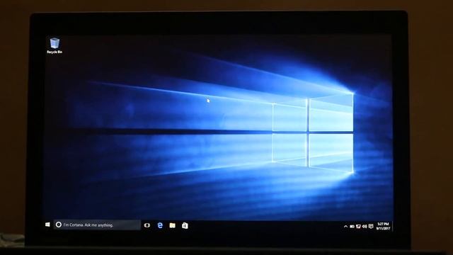 Lenovo Ideapad 320e-Quick Review and Windows installation. смотреть онлайн