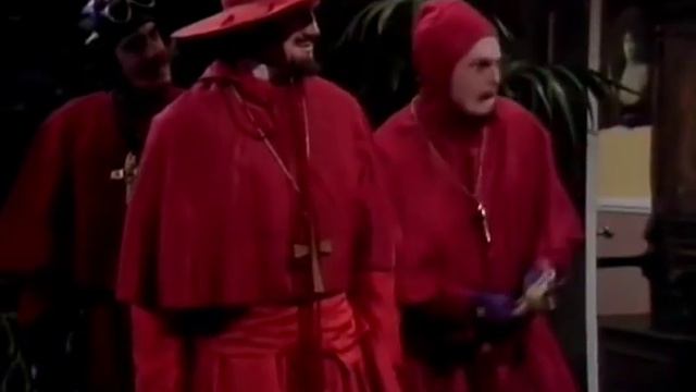 Reaction video:The Spanish Inquisition/На случай важных переговоров: Испанская Инквизиция