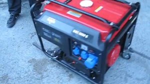 Генератор бензиновый Elitech БЭС 8000E.AVI