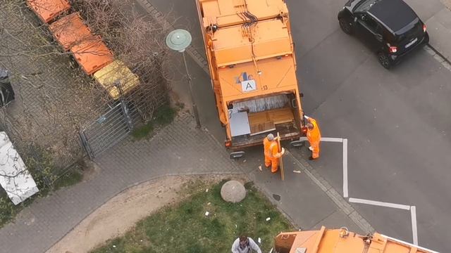 Шпермюль в Германии. Утилизация мебели.