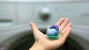 Украинская реклама капсулы для стирки Ariel, 2018