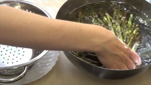 Корейская кухня: косари намуль поккым (고사리나물볶음) или закуска из папоротника
