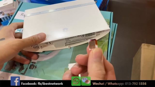 How to insert simcard into Huawei B525 ?