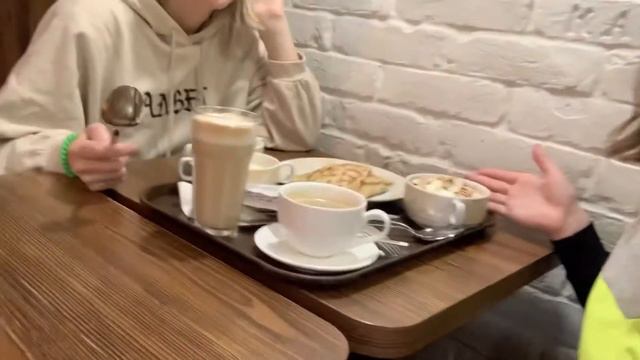 Питер VLOG 2//Морская прогулка, Колонада и много вкусной еды!//Ксения Чистякова смотреть онлайн