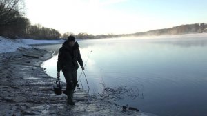 Вода УПАЛА, Рыбалка на Москва реке, Донки на Живца с Володей