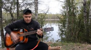 В руках автомат на гитаре. Армейские песни на гитаре