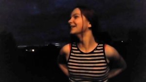 МОКРАЯ ДЕВОЧКА ТАНЦУЕТ ( SisterChallenge)