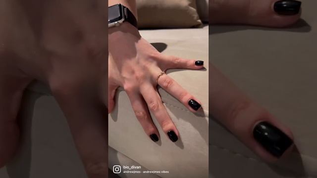 Диван Katarina- наши покупатели влюбляются в неё с первого прикосновения❤️С любовью,фабрика BIODIVA смотреть онлайн