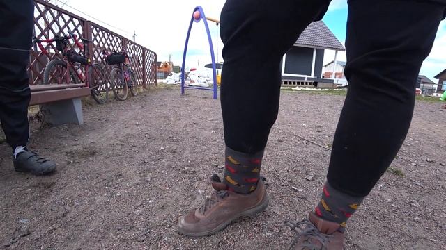 ВЕЛОПРОГУЛКА - Деревня Простоквашино и Нижняя дорога в Петергофе | ВЕЛОБЛОГ | ГУЛЯЙНЕН | (2021) смотреть онлайн