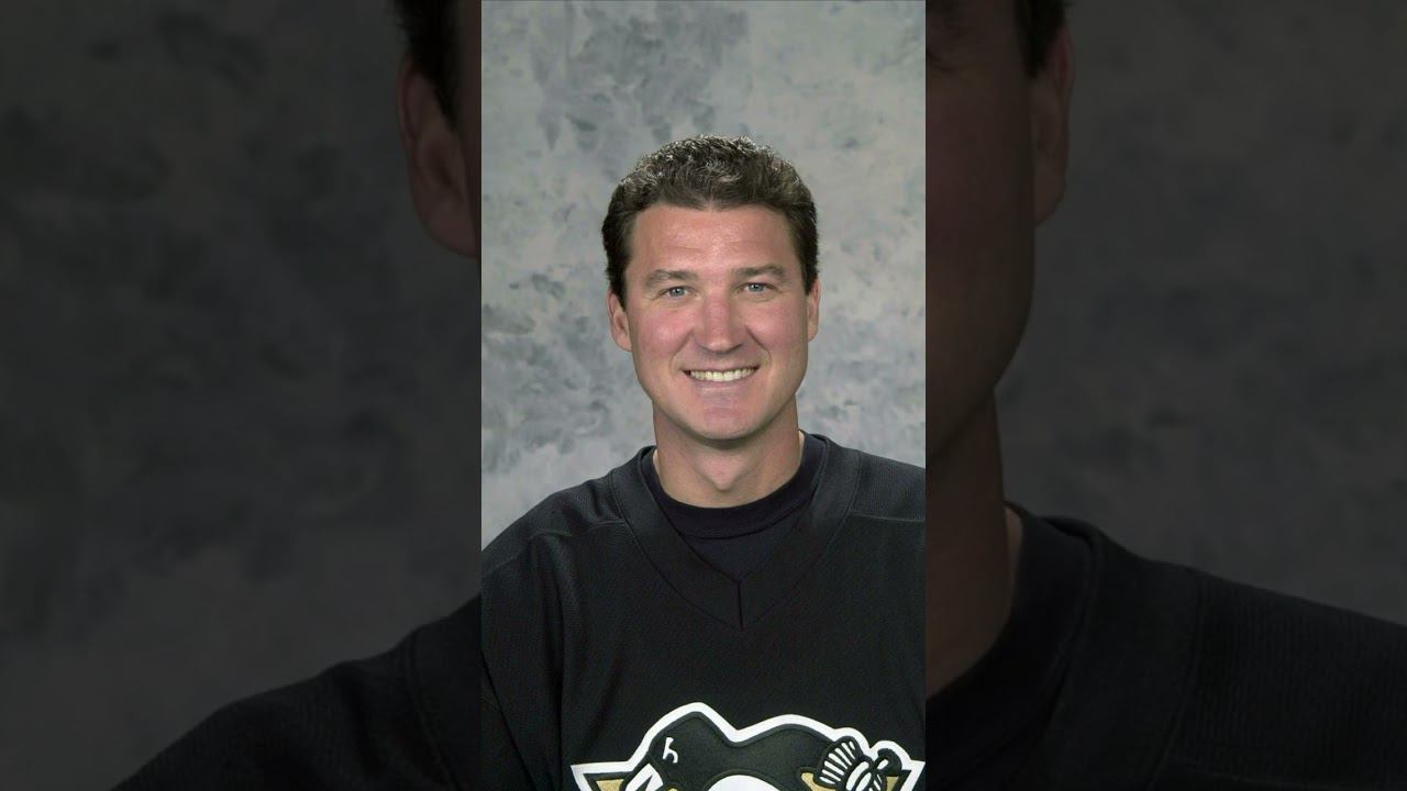 Марио Лемьё (Mario Lemieux) - легенда хоккея, один из самых талантливых игроков в истории НХЛ.