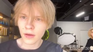 Сережа всё ещё пытается закадрить Ваню, или же кукинг жожо и дипинса