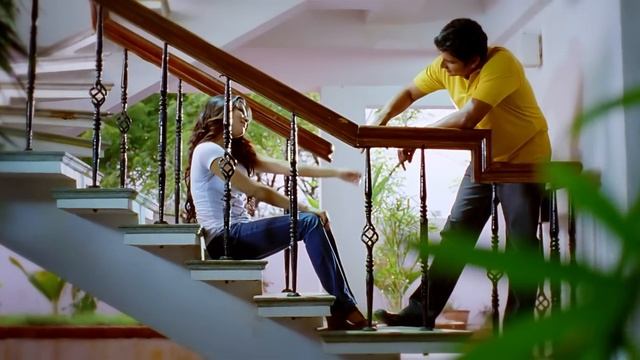 Neethaane En Ponvasantham - Saayndhu Video | Jiiva, Samantha смотреть онлайн
