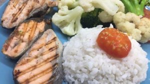 Стейки горбуши на электрогриле