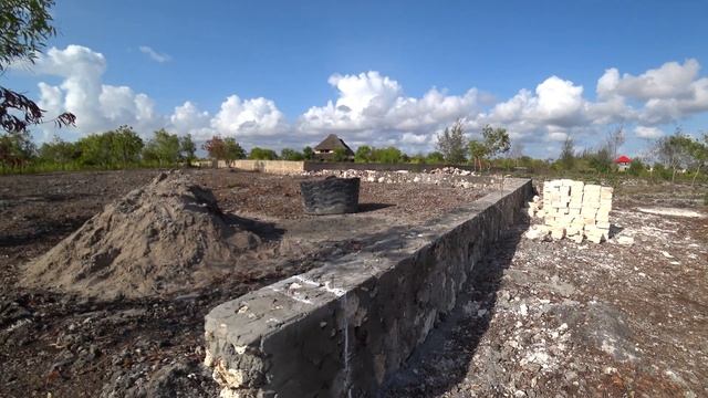 21.10.2022 0009 Устройство фундамента под забор (Продолжение) смотреть онлайн