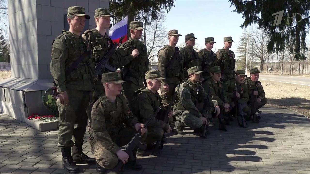 Впервые российских военнослужащих, отличившихся в ходе спецоперации, наградили на территории Украины