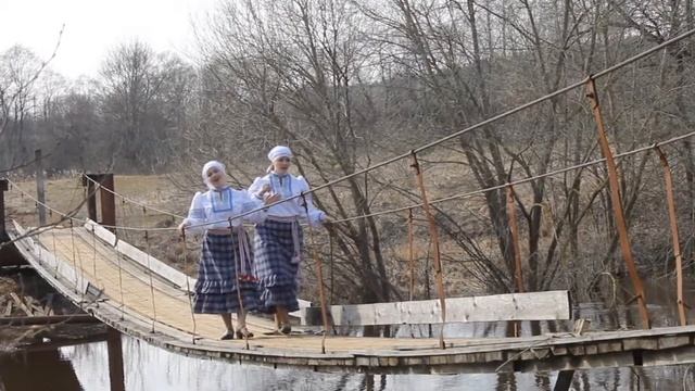 Белорусская народная песня "Каля вербаў", исполняют Ольга Сергиенко, Ирина Павловская смотреть онлайн