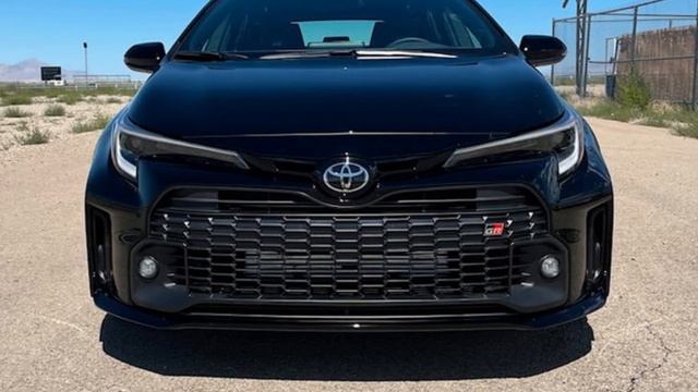 2024 TOYOTA GR COROLLA REVIEW смотреть онлайн