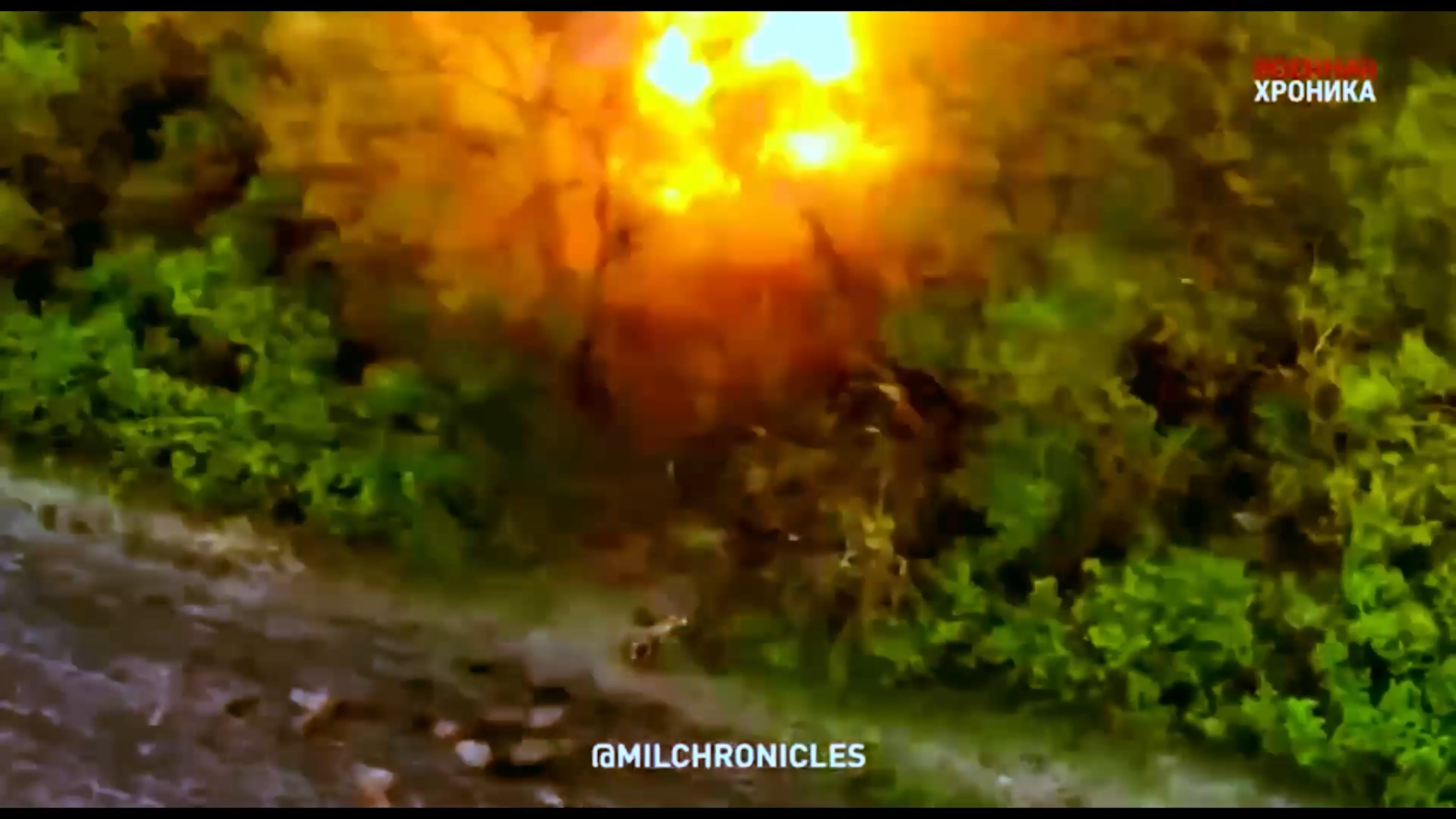 Ваш украинский сын мертв--Подразделение Спец захватывает окопы UA а беспилотники наблюдают CBO