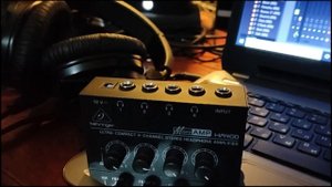 КАК ПОДКЛЮЧИТЬ НЕСКОЛЬКО НАУШНИКОВ В ЗВУКОВУЮ КАРТУ. Усилиель для наушников.