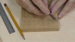 Геометрическая резьба по дереву. Урок для начинающих, часть 2.