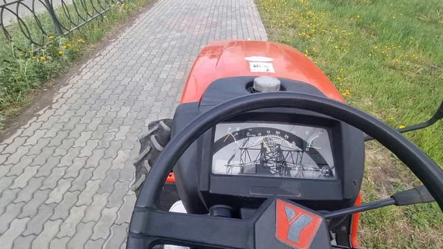 Японский трактор YANMAR F220 с реверсом / почвенная фреза 22 л.с. гидроусилитель руля PROGRESS AVTO